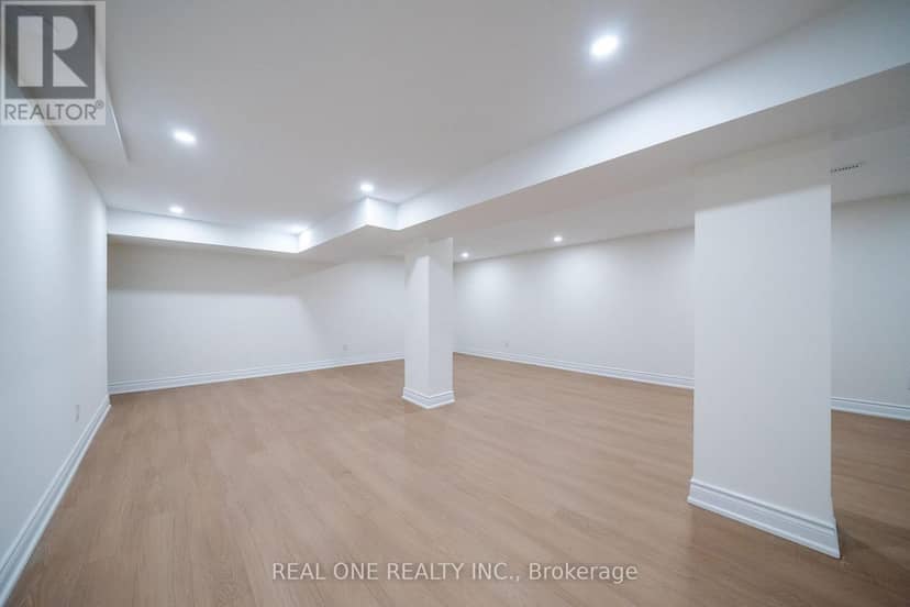 3148 Bentworth Drive — photo 35 of 40