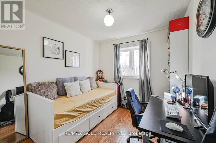 30 Wickstead Court — photo 32 of 40