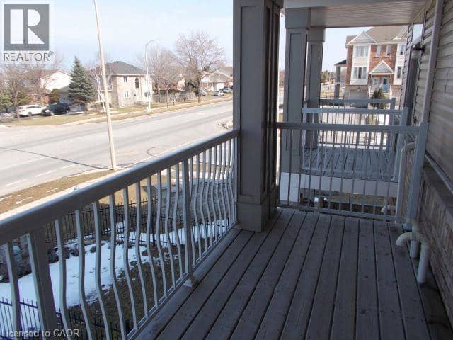 8 HEMLOCK Way Unit# 6 — photo 11 of 14