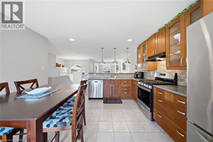 62 DONEGAL Drive — photo 13 of 37