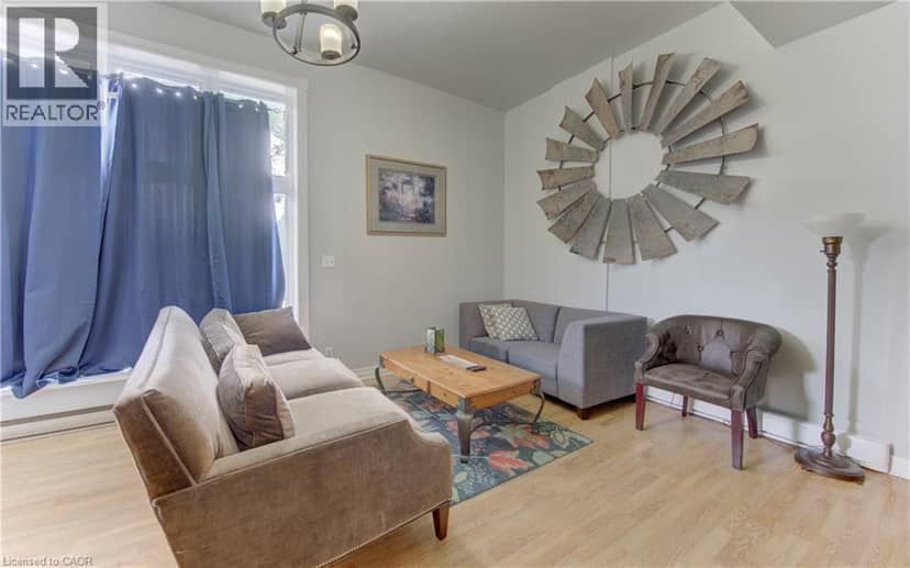 422-430 TURNBERRY Street — photo 14 of 40