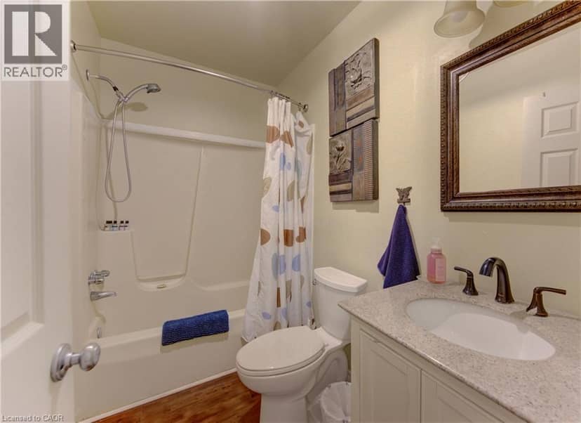 422-430 TURNBERRY Street — photo 20 of 40