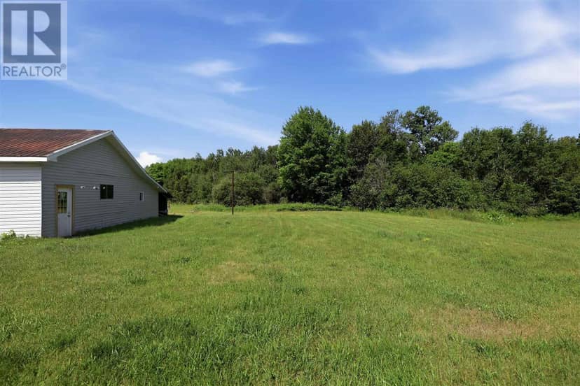 305 Moss RD — photo 35 of 40