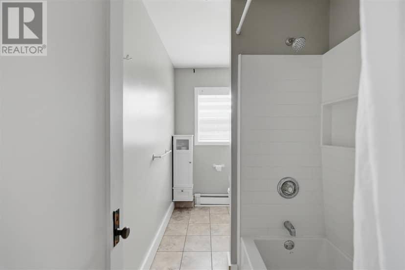 509 Douglas ST — photo 11 of 37