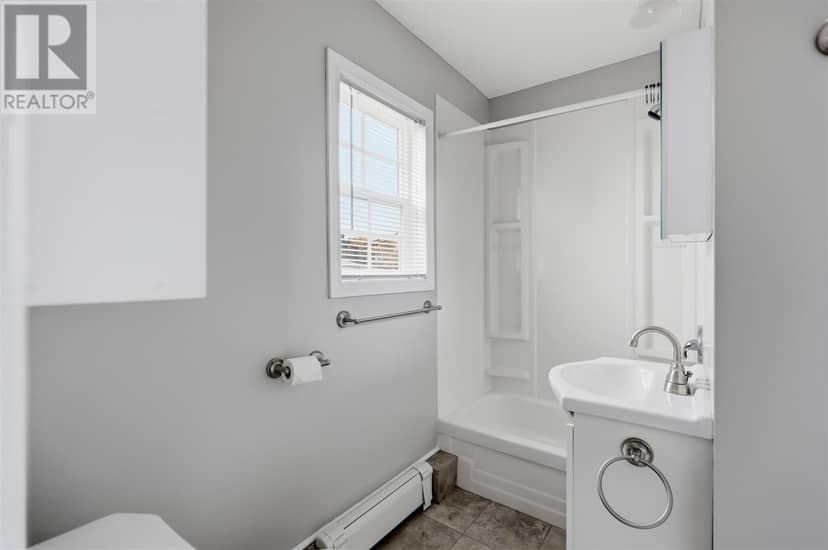 509 Douglas ST — photo 20 of 37