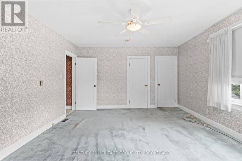 187 College Street — photo 24 of 40