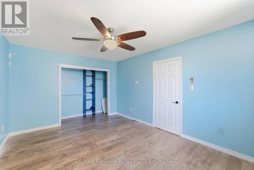 163 Champlain Drive — photo 17 of 32