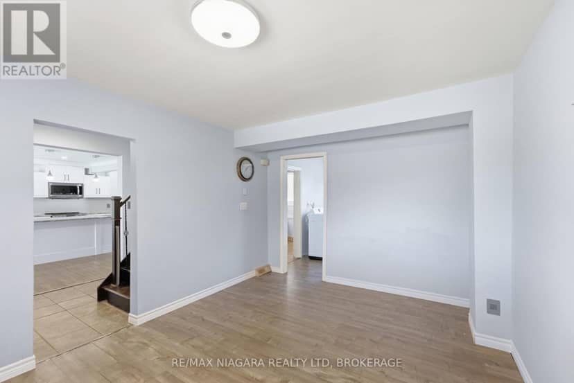 163 Champlain Drive — photo 7 of 32