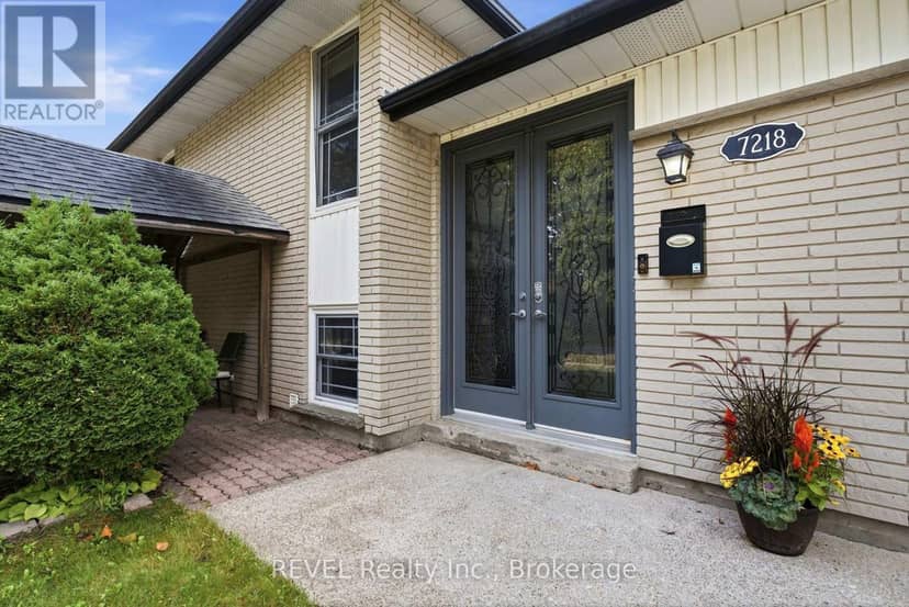 7218 Maywood Street — photo 4 of 40