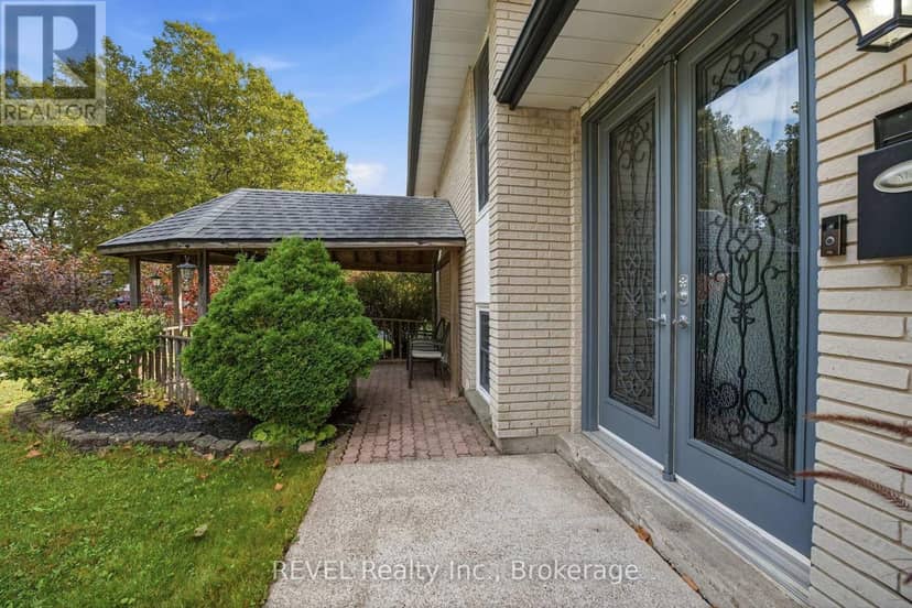 7218 Maywood Street — photo 5 of 40