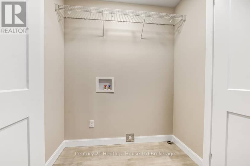 319 Anderson Street — photo 14 of 29