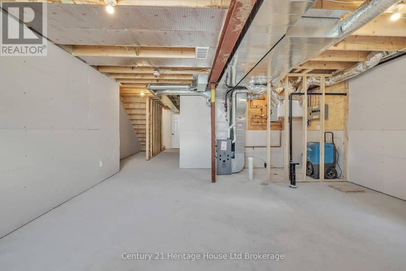 54 Park Row — photo 20 of 24