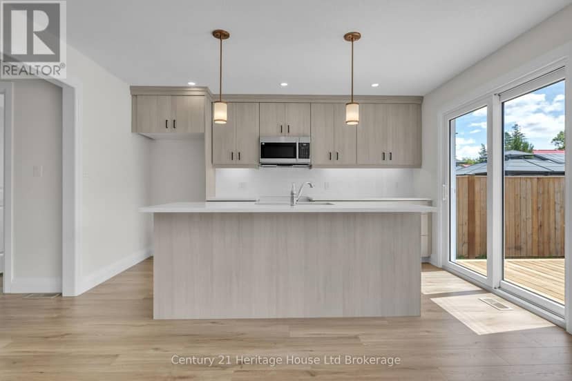 54 Park Row — photo 4 of 24