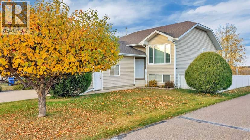 6411 54 Street, Rocky Mountain House