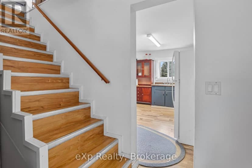 29 Dollard Street — photo 8 of 30