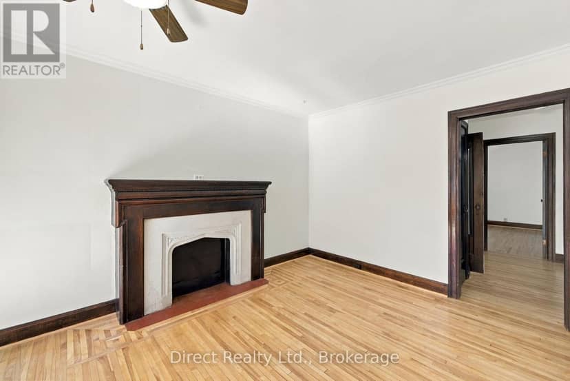 32 Meyers Street — photo 2 of 27