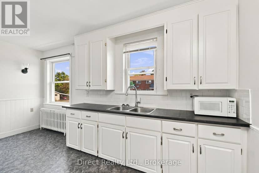 32 Meyers Street — photo 7 of 27
