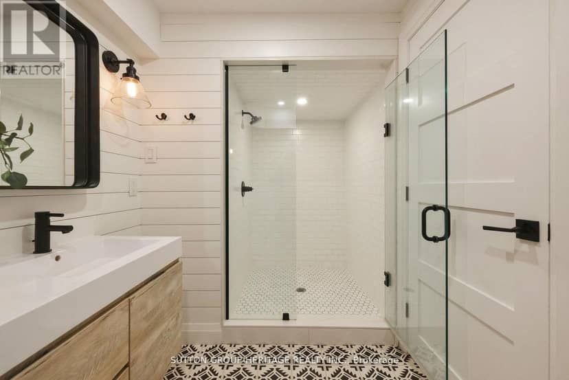 39 Glengowan Street — photo 36 of 40