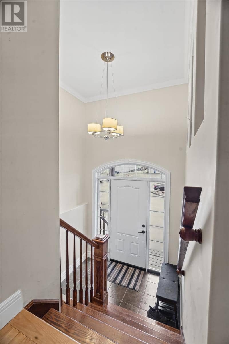 28 Lions Crescent Unit#11 — photo 10 of 40