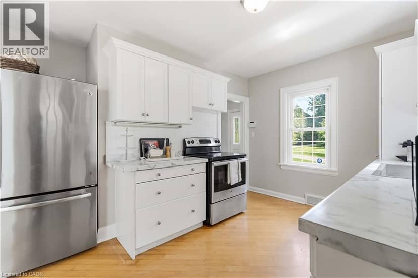 1537 GREGORY Road — photo 17 of 40