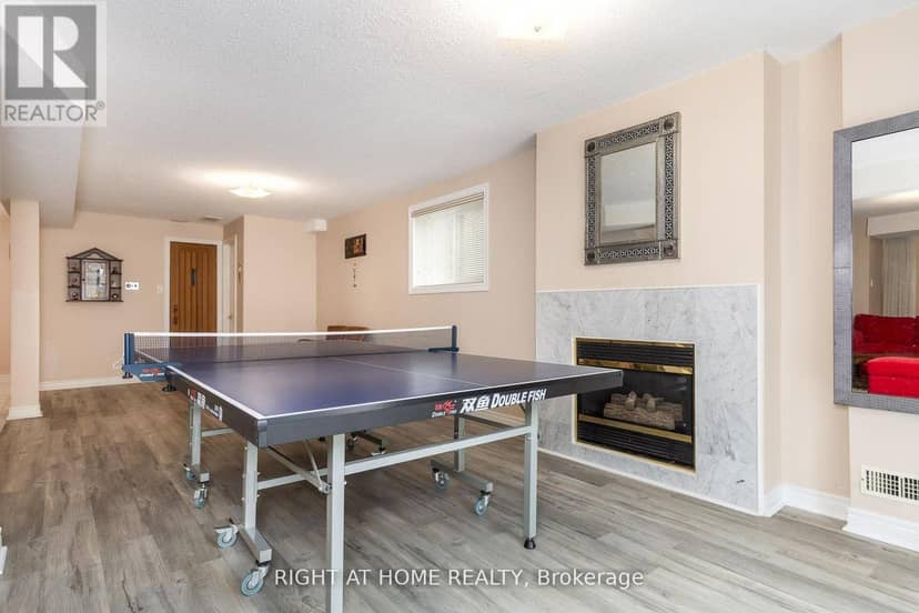 27 Addison Street — photo 39 of 40