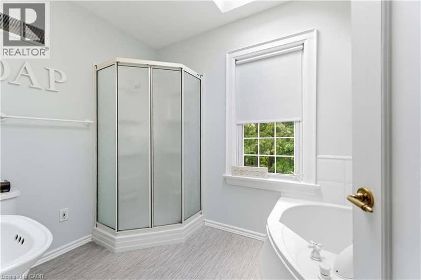 1537 GREGORY Road — photo 28 of 40