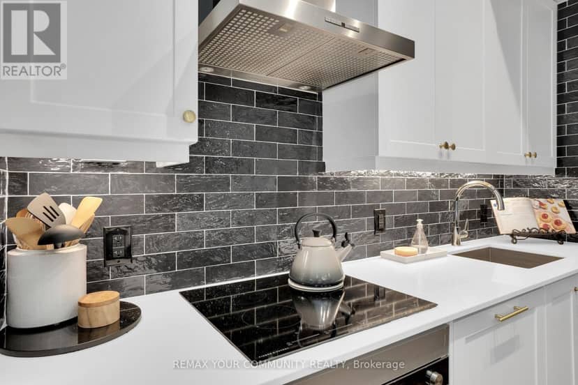 523 - 9085 Jane Street, Vaughan, photo 7