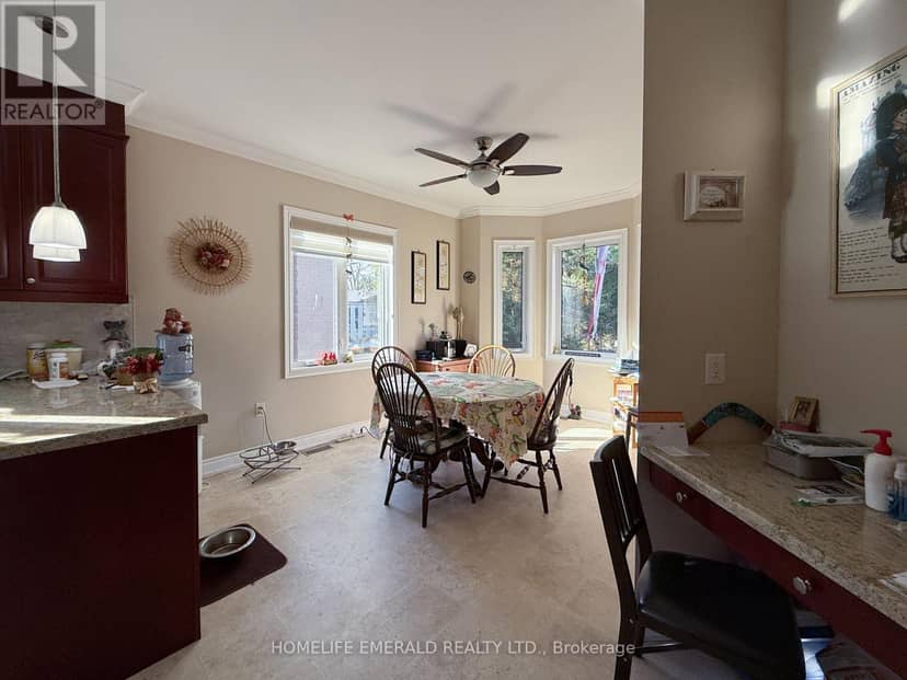 17 Tree Top Street — photo 23 of 40
