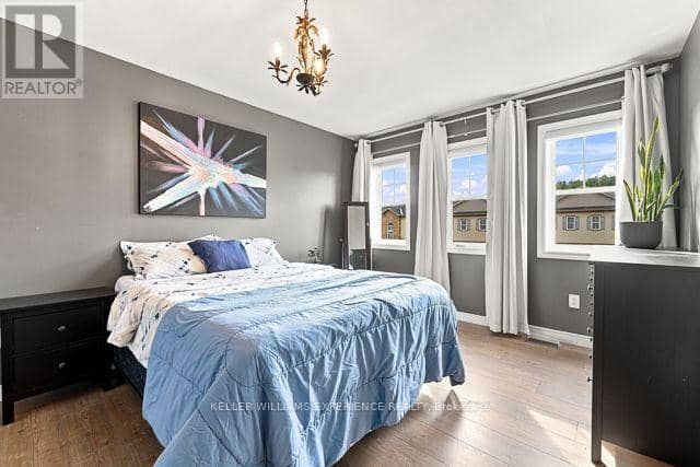 121 - 800 West Ridge Boulevard — photo 13 of 26