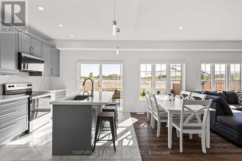 32 Sandhill Crane Drive — photo 9 of 38