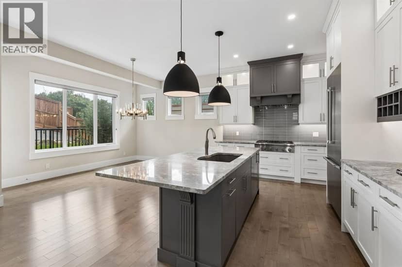 1012 17 Street NW — photo 12 of 40