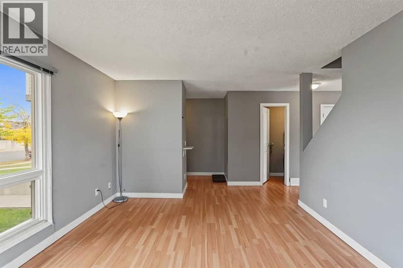 1215 137 Avenue SE — photo 9 of 12