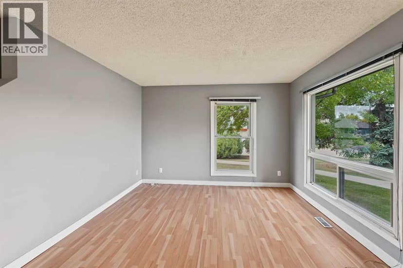1215 137 Avenue SE, Calgary, photo 7