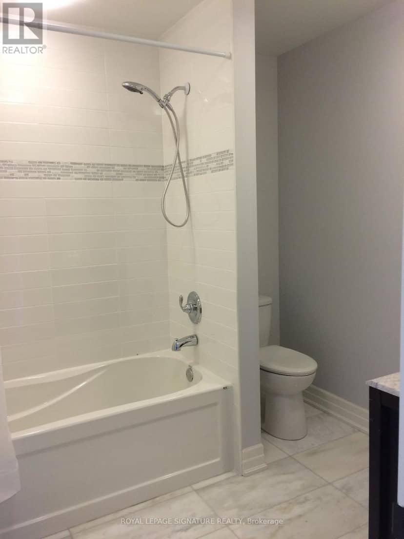 26 Fairbank Avenue, Toronto, photo 6