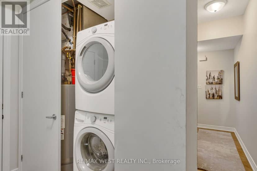 628 Bibby Common, Burlington, photo 6