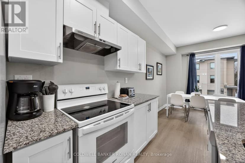 13 Winters Crescent — photo 15 of 33