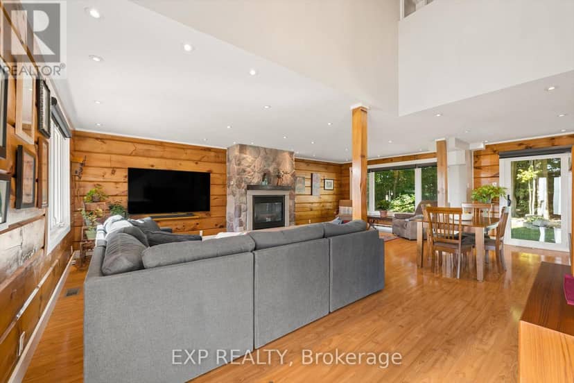 61 Spring Street — photo 16 of 40