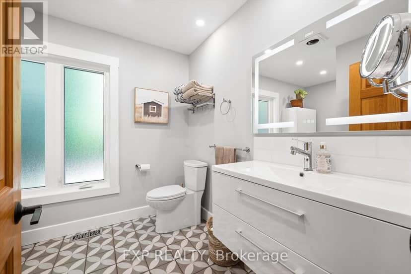 61 Spring Street — photo 34 of 40