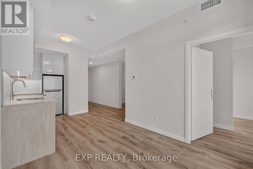 611 - 60 Frederick Street — photo 5 of 20