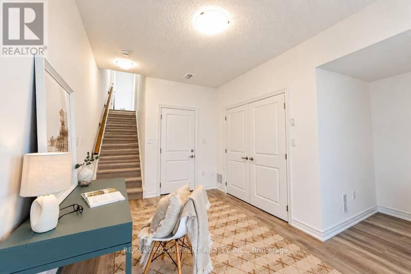29 - 120 Court Drive — photo 21 of 23