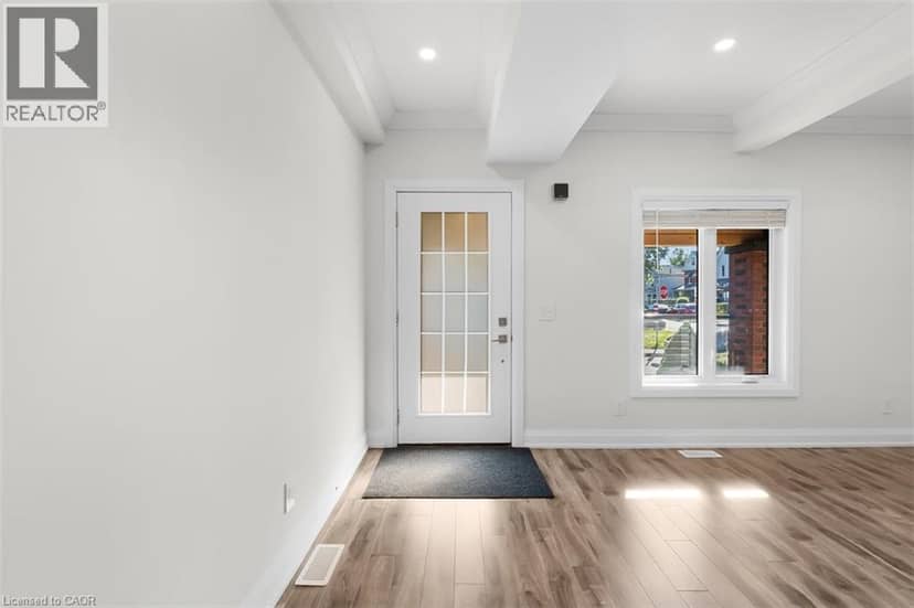 73 CLINTON Street — photo 18 of 39