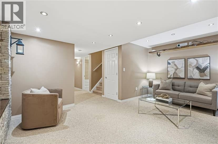 86 SPRINGSTEAD Avenue — photo 28 of 40