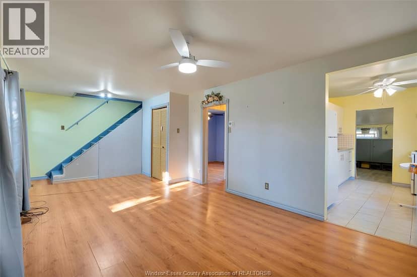 1242 Labadie — photo 4 of 20