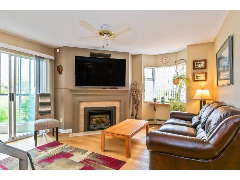 113 1442 FOSTER STREET, White Rock, photo 3