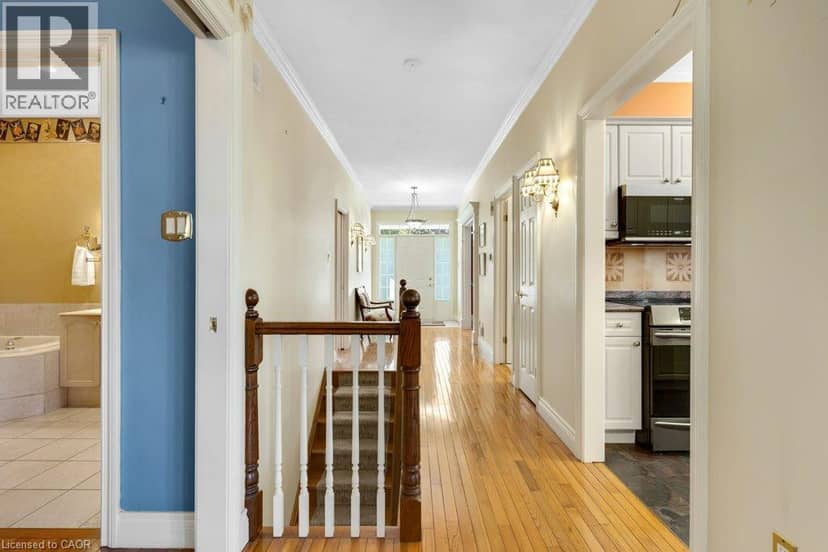 375 N GEORGE Street N Unit# 1 — photo 12 of 40