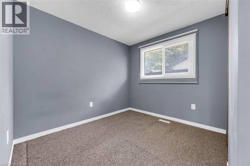 261 LIMERIDGE Road W — photo 11 of 35