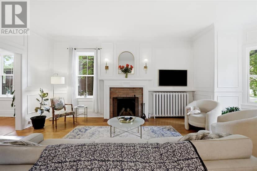 36 Herrick ST — photo 7 of 40