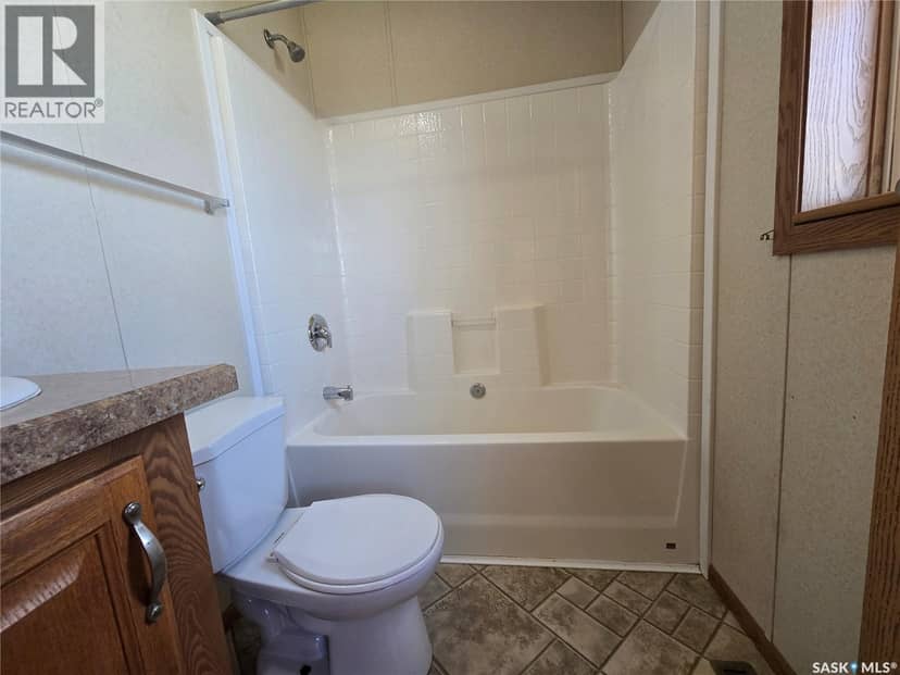 125 1st AVENUE SW — photo 15 of 17