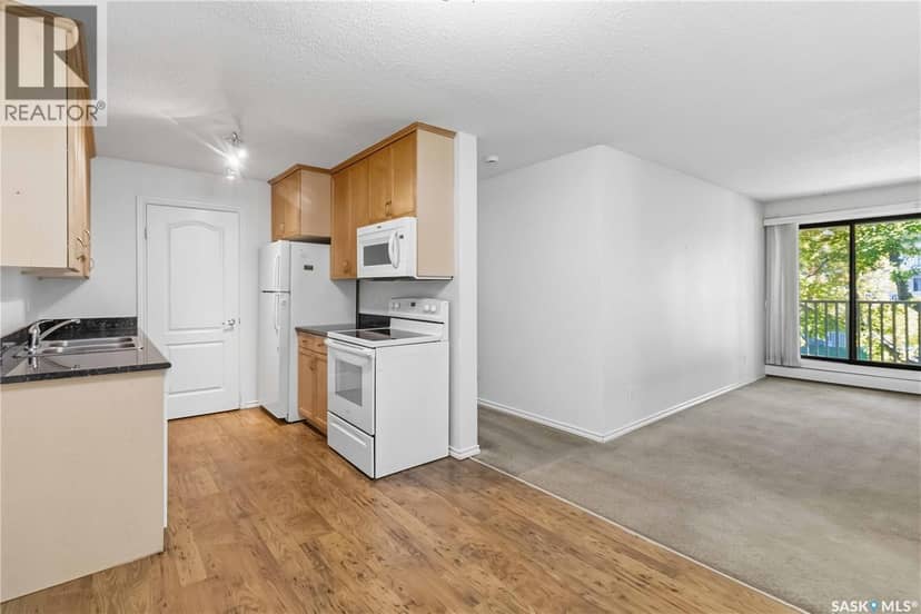 201-A1 1121 McKercher DRIVE — photo 11 of 34
