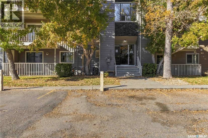 201-A1 1121 McKercher DRIVE — photo 30 of 34